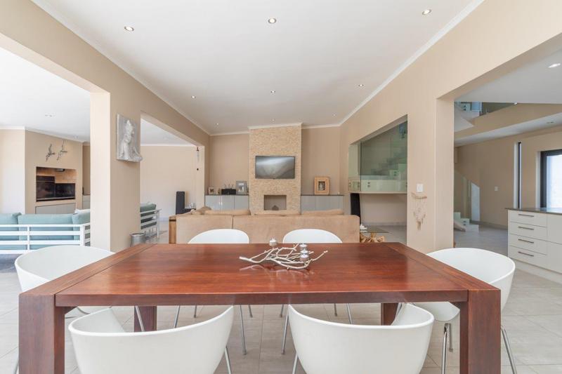 7 Bedroom Property for Sale in Melkbosstrand Western Cape